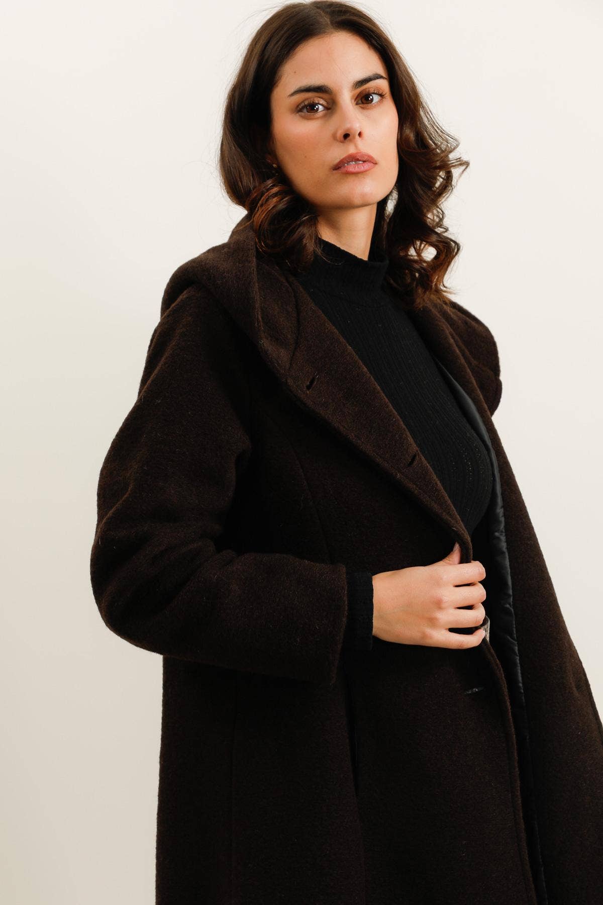 la maison des fibres naturelles - Wholesale Coat - Women's - Long plain wool coat 99320 20% Polyester - 80% Wool3