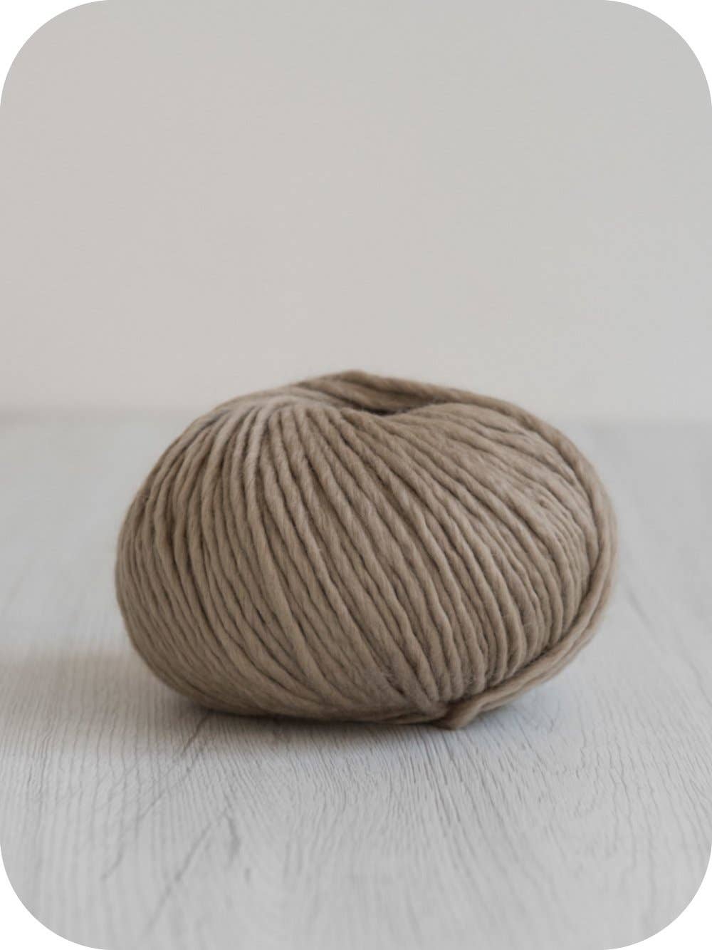 DHG – wholesale Garn – 100 g extra fin merinoullsgarn - The Classic Collection16