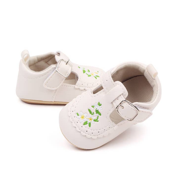 Annie & Charles - Wholesale Crib Shoes - Baby - Annie & Charles® Embroidered Baby Shoes SPRING10