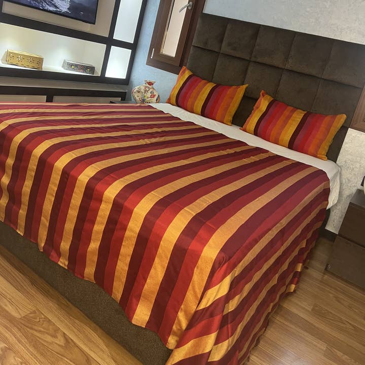 Handwoven Red & Gold Cotton Bedspread with Fringe for wholesale by ZESS HOME