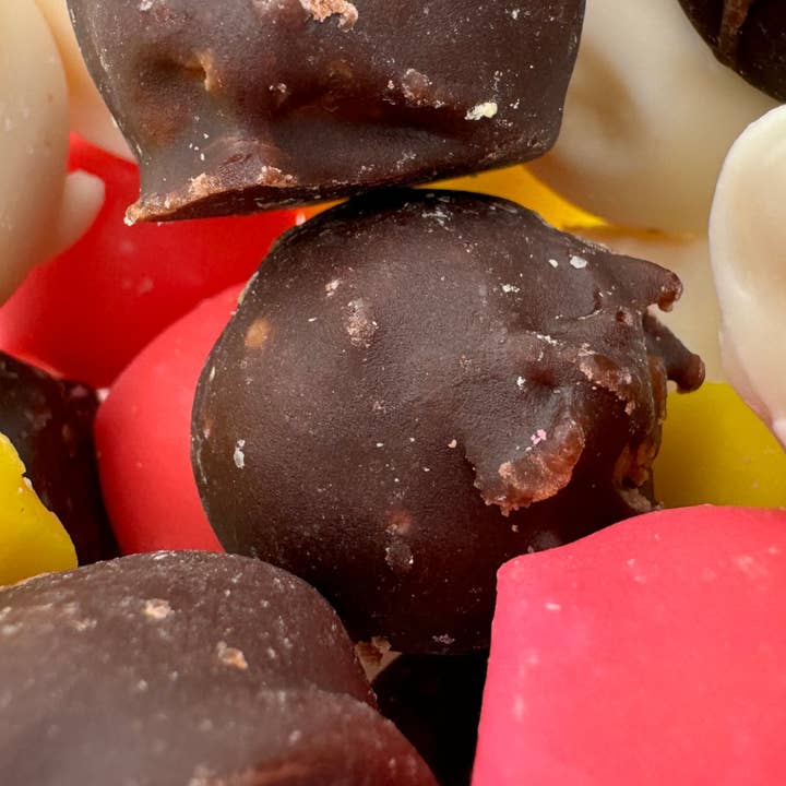 Martin's Country Store LLC - Wholesale Chocolate - COCONUT BONS BONS 9.9oz