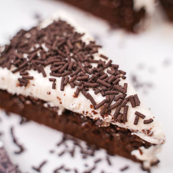 Good Dee's - Wholesale Sprinkles - It’s BACK! Good Dee's Sugar Free "Midnight Moon" Sprinkles - Dye Free, Natural Coloring, Keto Friendly, Vegan, <1g Net Carbs2