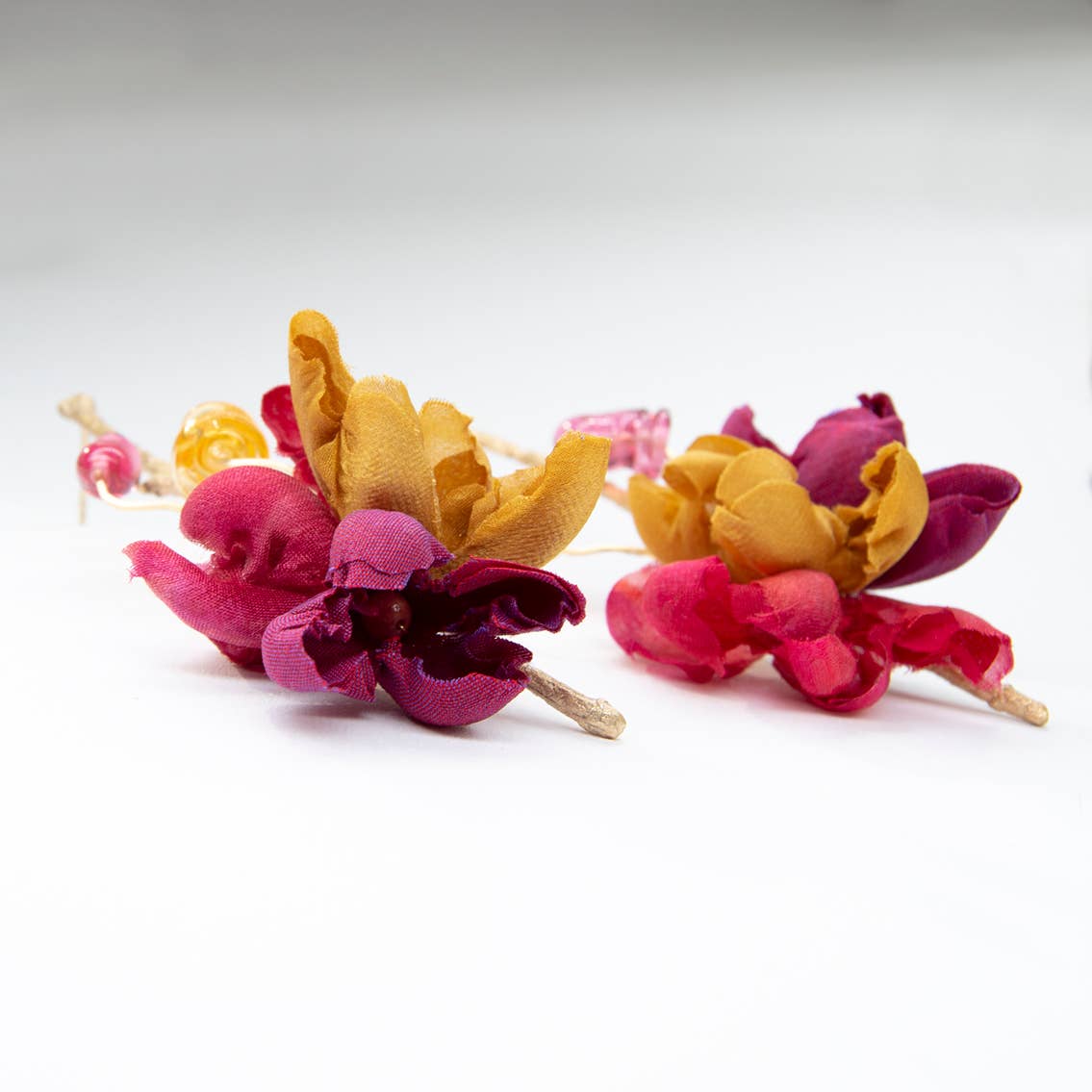 Chama Navarro - Wholesale Dangle Earrings - Flourist silk and Murano glass Tricolor earrings4