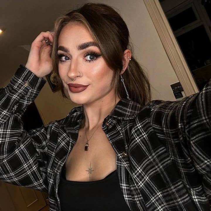 ARTEMIS – wholesale Pendant/charm necklace – Silver Lock Necklace3