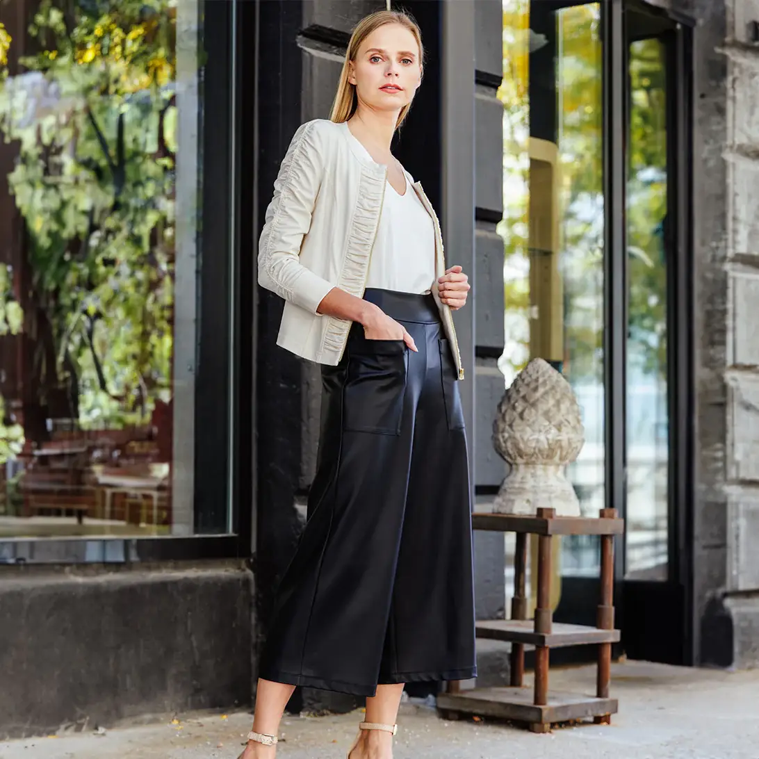 Clara Sunwoo – wholesale Leather jacket – Women′s – JK83 - Liquid Leather ™ Ruched Detail Jacket6