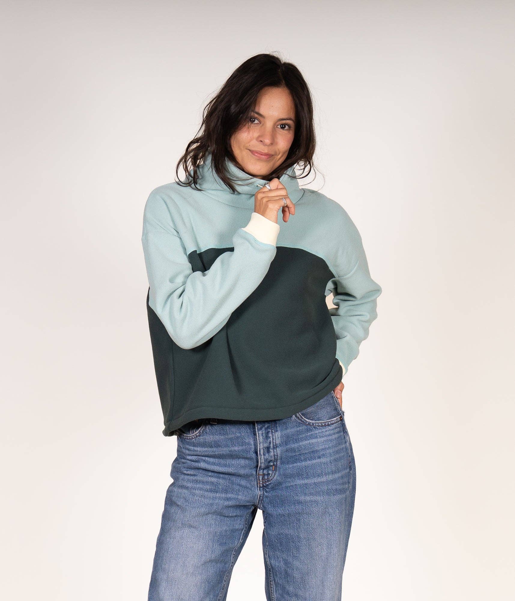 DESO — Made in America - Wholesale Sweatshirt - Women's - The Mika Fleece Pullover CB12