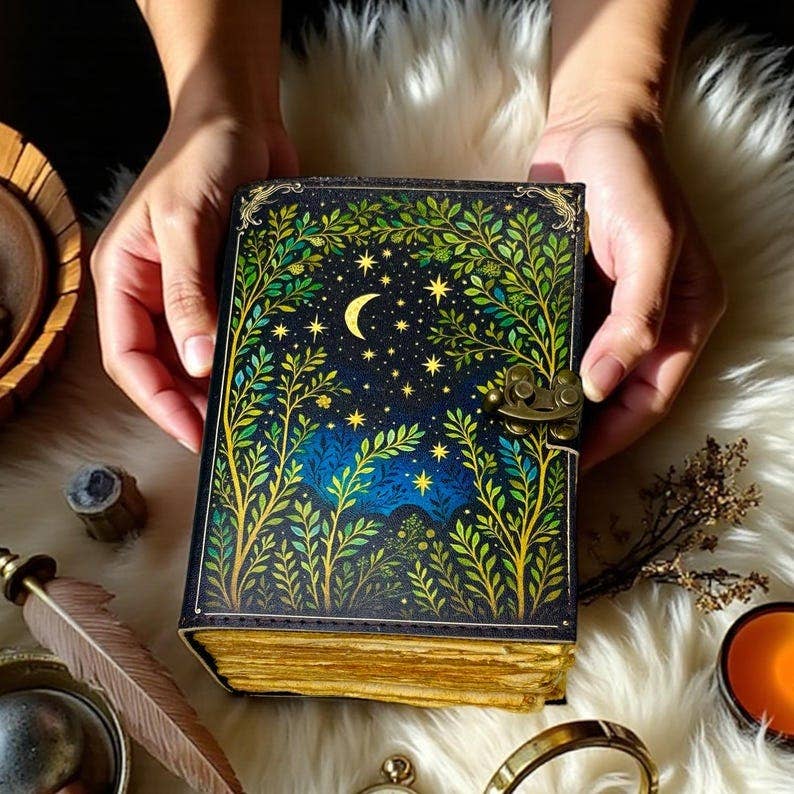 Leatherooze - Vente Journal intime - Journal vintage en cuir – Livre des Ombres Arbre de Lune3
