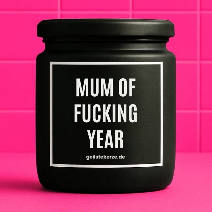 Bougie bio végane avec inscription – MAMAN DE L'ANNÉE PUTAIN pour la vente par geilstekerze