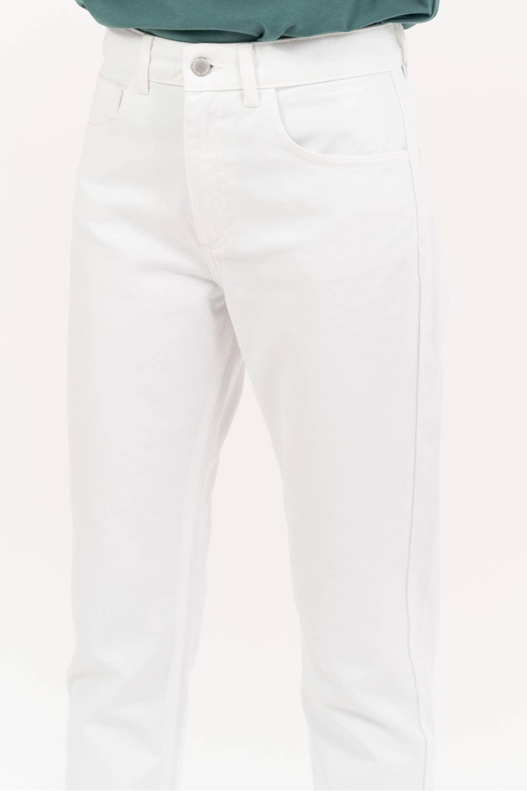 CAPSULE by Agnė Gilytė - Wholesale Jeans - Women's - Cropped jeans 'SKORPIOS' | high quality cotton19