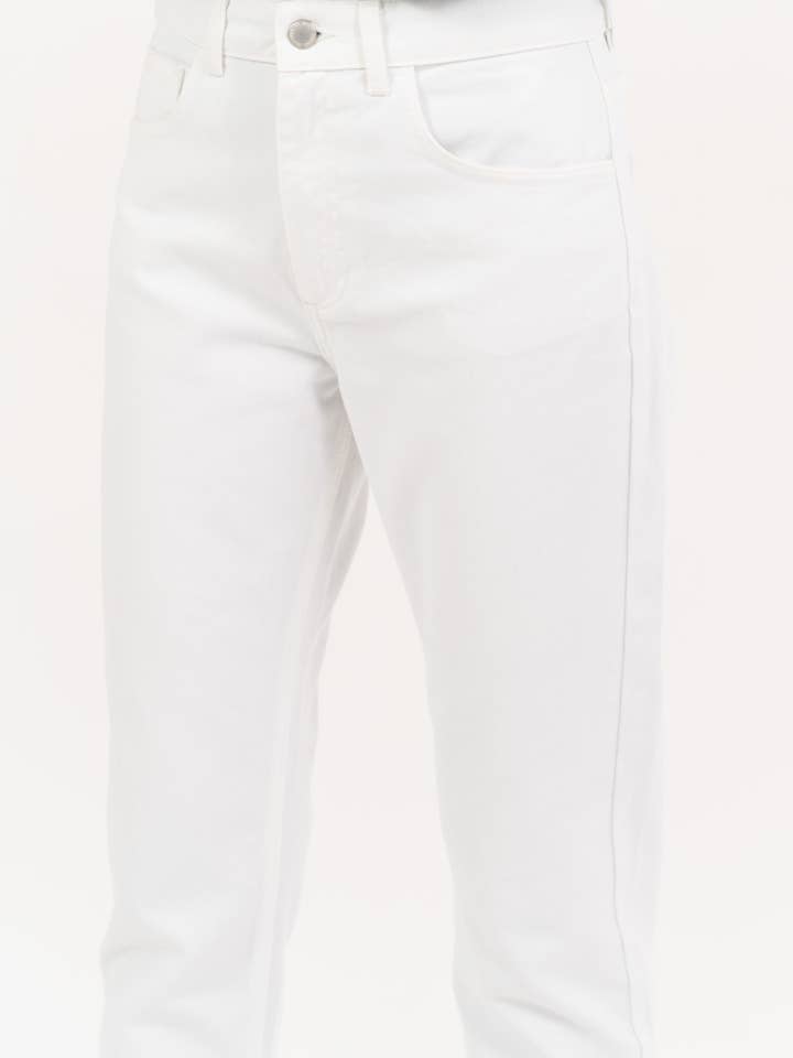 CAPSULE by Agnė Gilytė - Wholesale Jeans - Women's - Cropped jeans 'SKORPIOS' | high quality cotton19