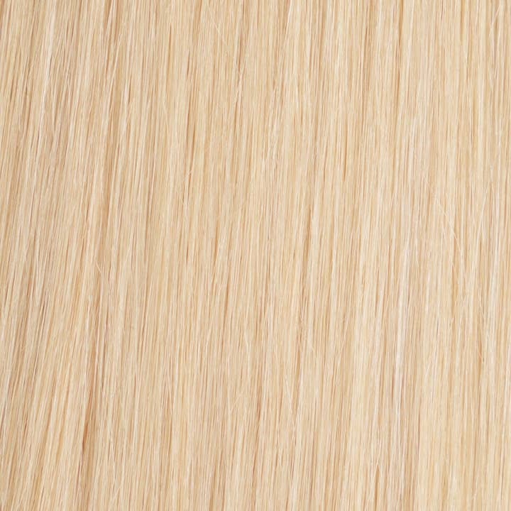 Volume Weft Lightest Blonde #11 Natural for wholesale by Conde Professional