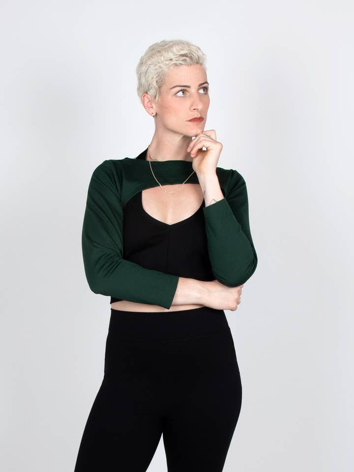 Finch Top 2-in-1 im Wald für den Großhandel von Paridaez