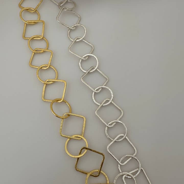 Copper Chain Gold Finish And Silver Plated Circle And Square Brushed Finish, Chain sizes: Circles & Square are both 20mm | 1 Foot for wholesale by Purity Beads