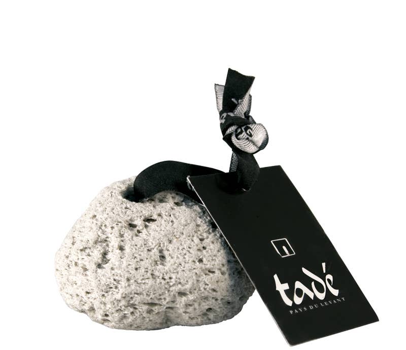 Lothantique Inc. - Wholesale Pumice/Exfoliating Stone - Tadé | White Pumice Stone0