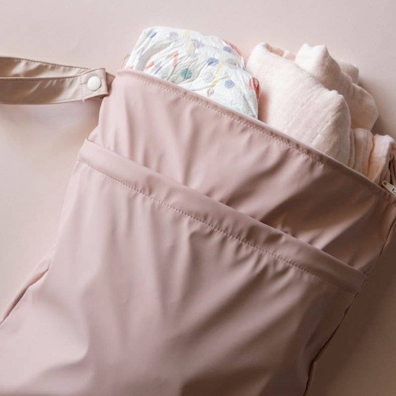 All4Ella – Großhandel Nasstasche – Kinder & Baby – Große recycelte Nass-Tasche - Pink2