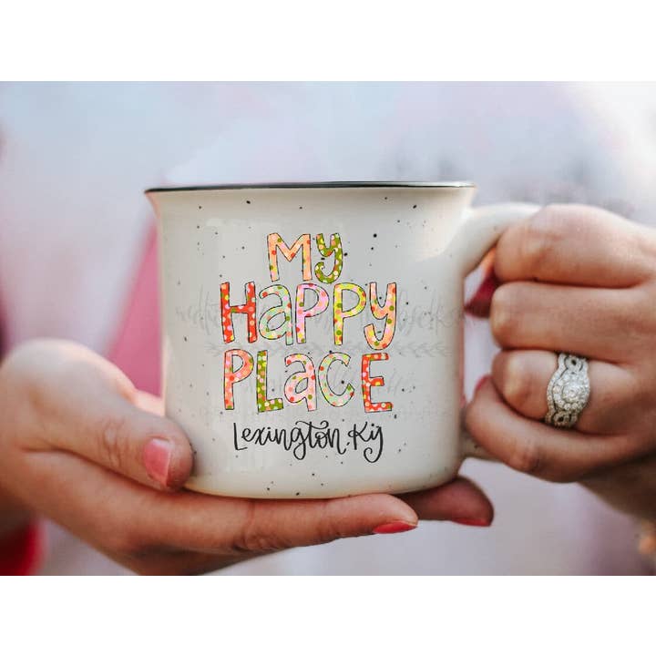 Doodles By Rebekah – wholesale Kaffekoppar – My Happy Place Confetti Custom Town Camper Mugg