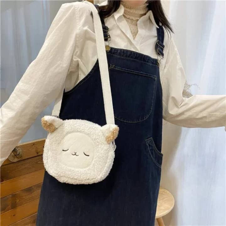 Ashlen - Wholesale Crossbody bag – Women's - CARTOON PLUSH BAG1