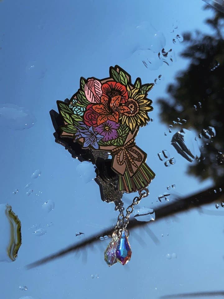 Orgulho 2020 por atacado de fox & koi: stickers and pins