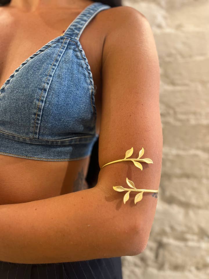 Bracelet de bras feuille petit pour la vente par DITTA Alessandra Avallone