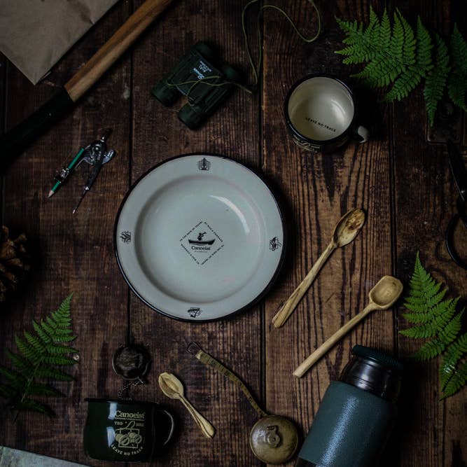 Canoeist Co. – wholesale Tallrikar – Emaljerad djup tallrik