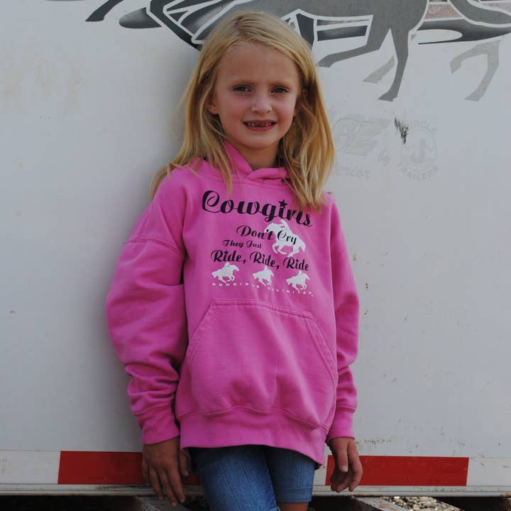 Gråt inte - Ungdom Hoodie för wholesale av Country Barn USA