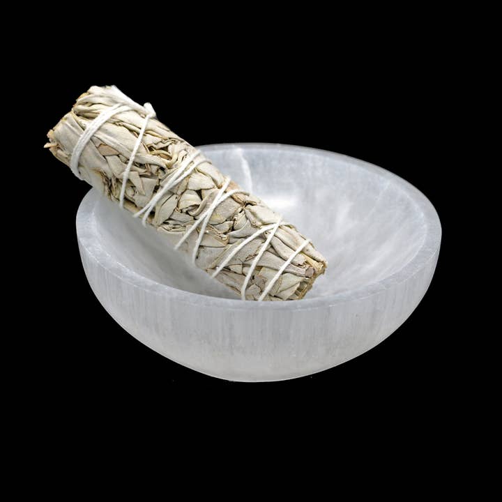 Designs by Deekay Inc. - Wholesale Smudge Plate - Round Selenite Smudge Bowl (5 in.)