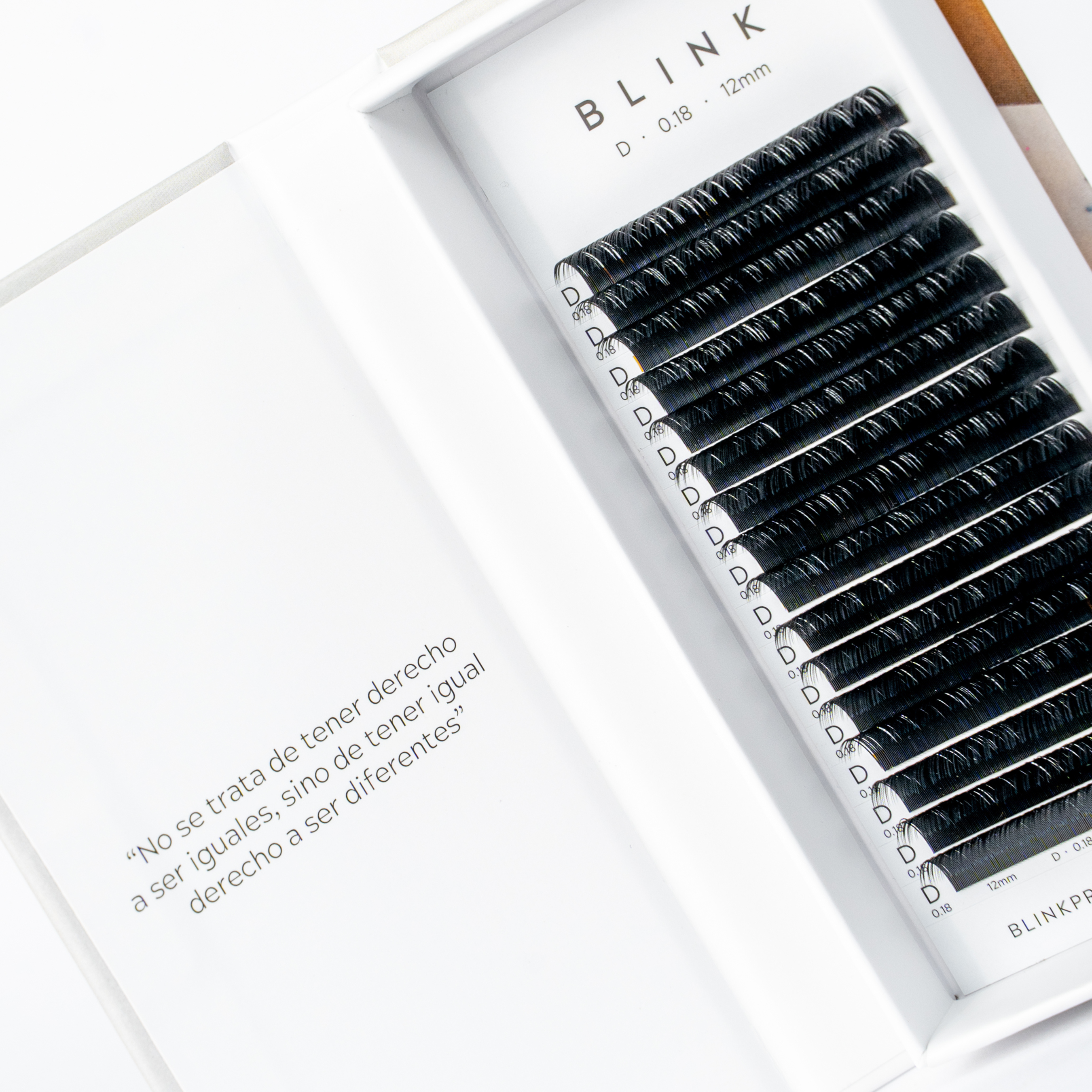 Blink Professional - Wholesale False/Fake Eyelashes - CLASSIC 1D LASHES5