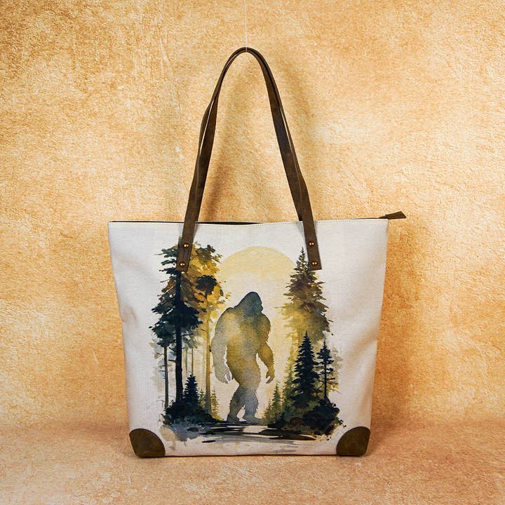 Tote en toile avec empreinte de Sasquatch - Style vintage pour la vente par ANNGOTI