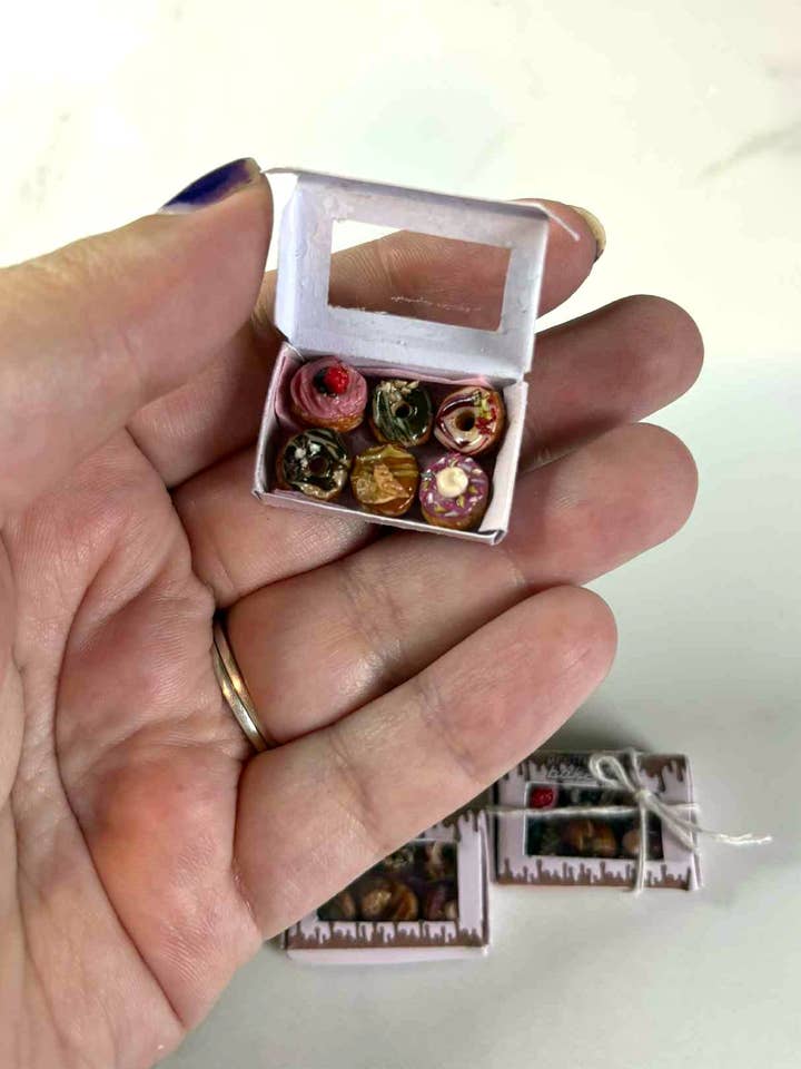 Miniature dolls house donut box : Polymer clay donuts 1 / 12 for wholesale by PrettySpookyDesigns