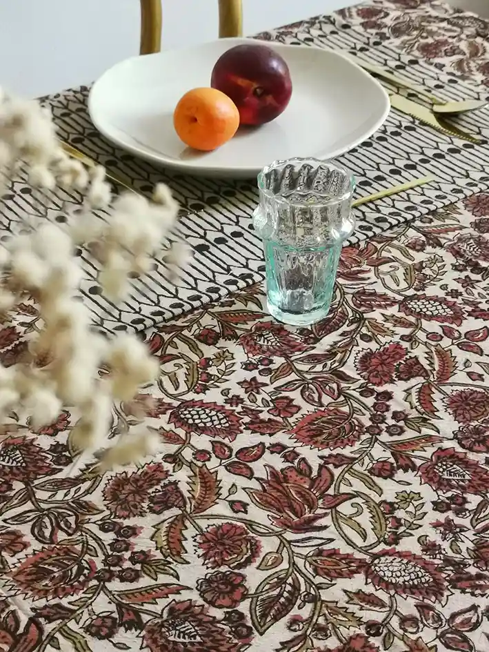 Nayda Diaries - Wholesale Tablecloth - Indian plaid Agra printed block print flower table tablecloth10