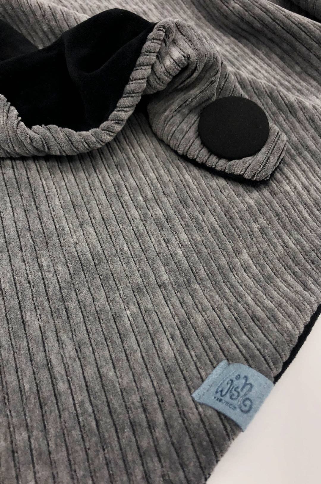 Wishproject - Wholesale Scarf - Women's - Triangle scarf | corduroy | grey & black1