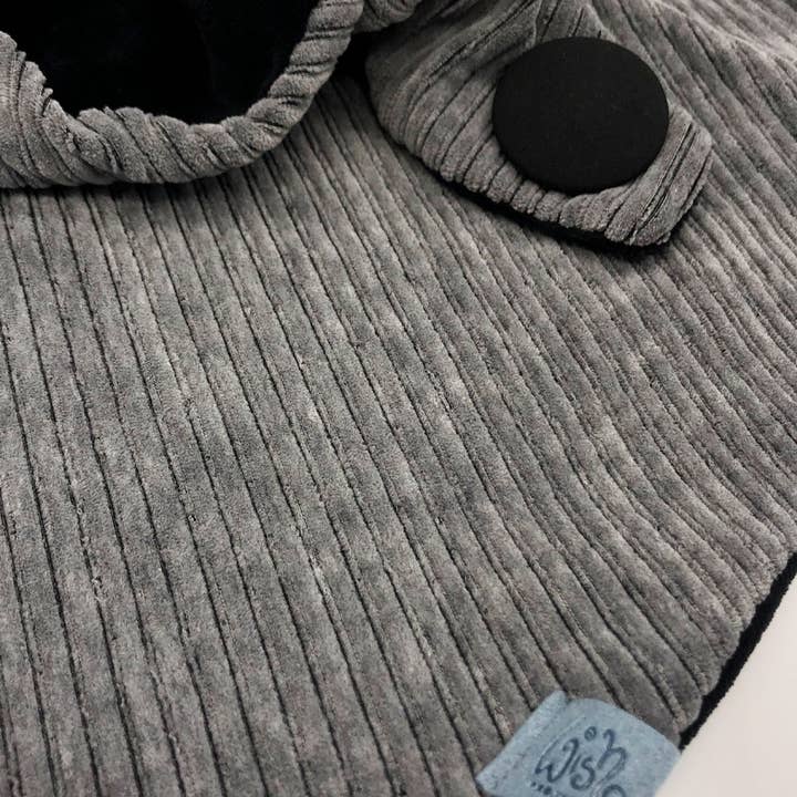 Wishproject - Wholesale Scarf - Women's - Triangle scarf | corduroy | grey & black1