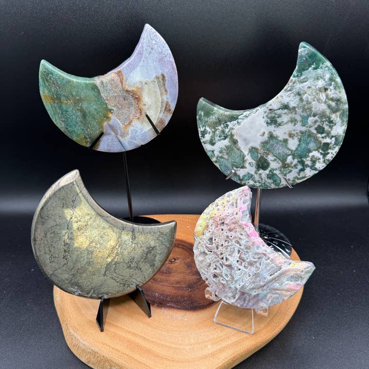 4 stuks Halve maan met standaard Oceaan jaspis Mosagaat G870 voor wholesale door The 7 Directions