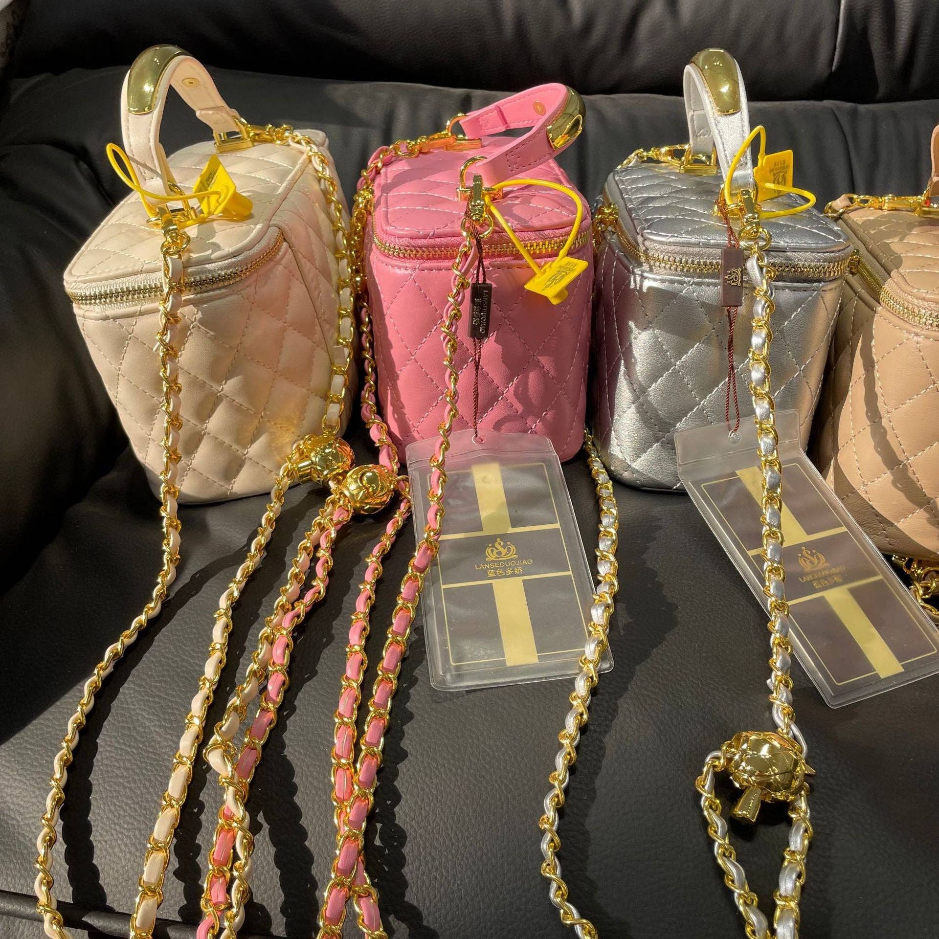 MB Fashion Wholesale - Wholesale Crossbody Bag - Women's - EVERY FASHION Quilted Box Crossbody Bag with Gold Chain and Charm Accent 51859