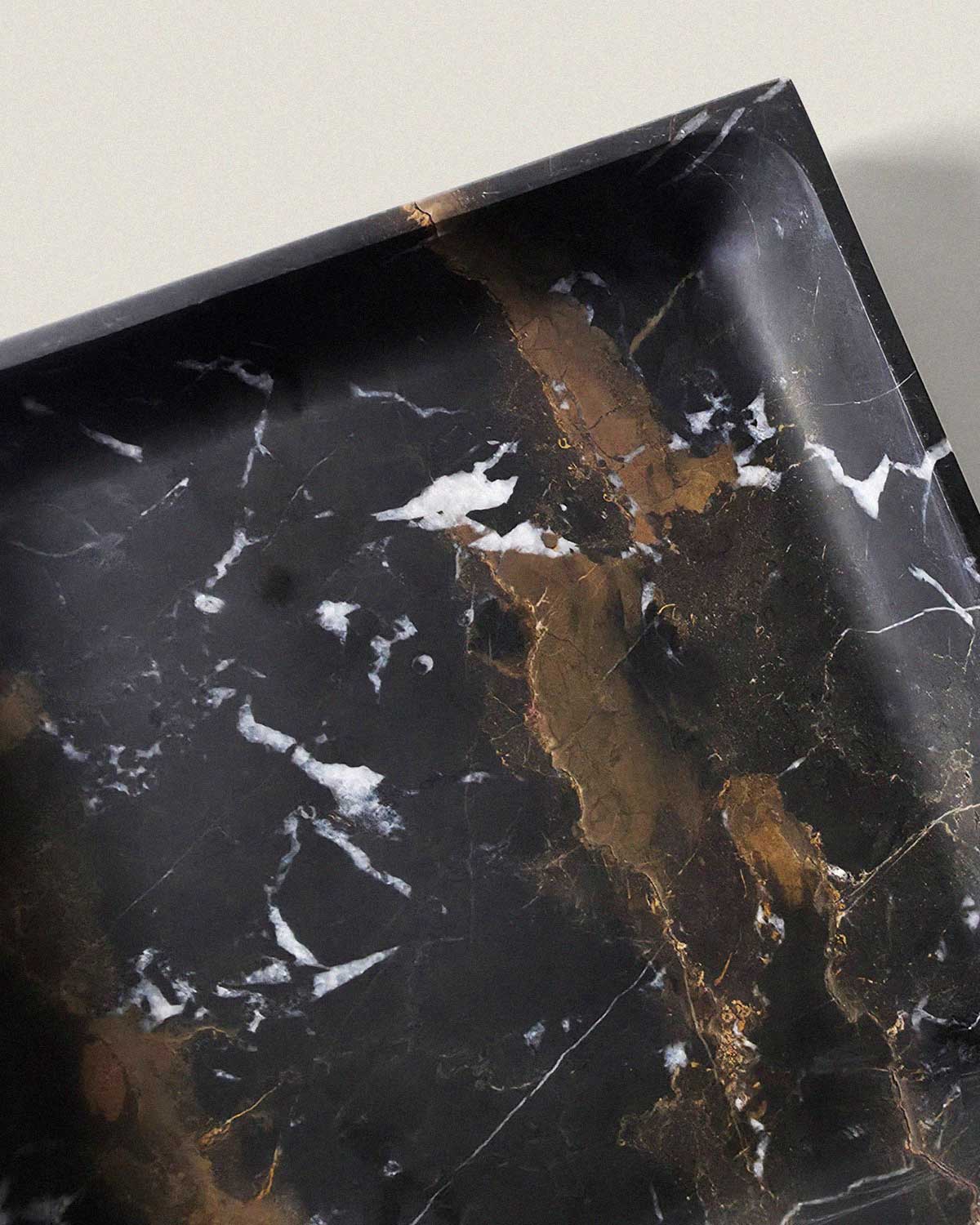 Morfí Design - Venta al por mayor Bandejas decorativas - Bandeja de Mármol Azóia3