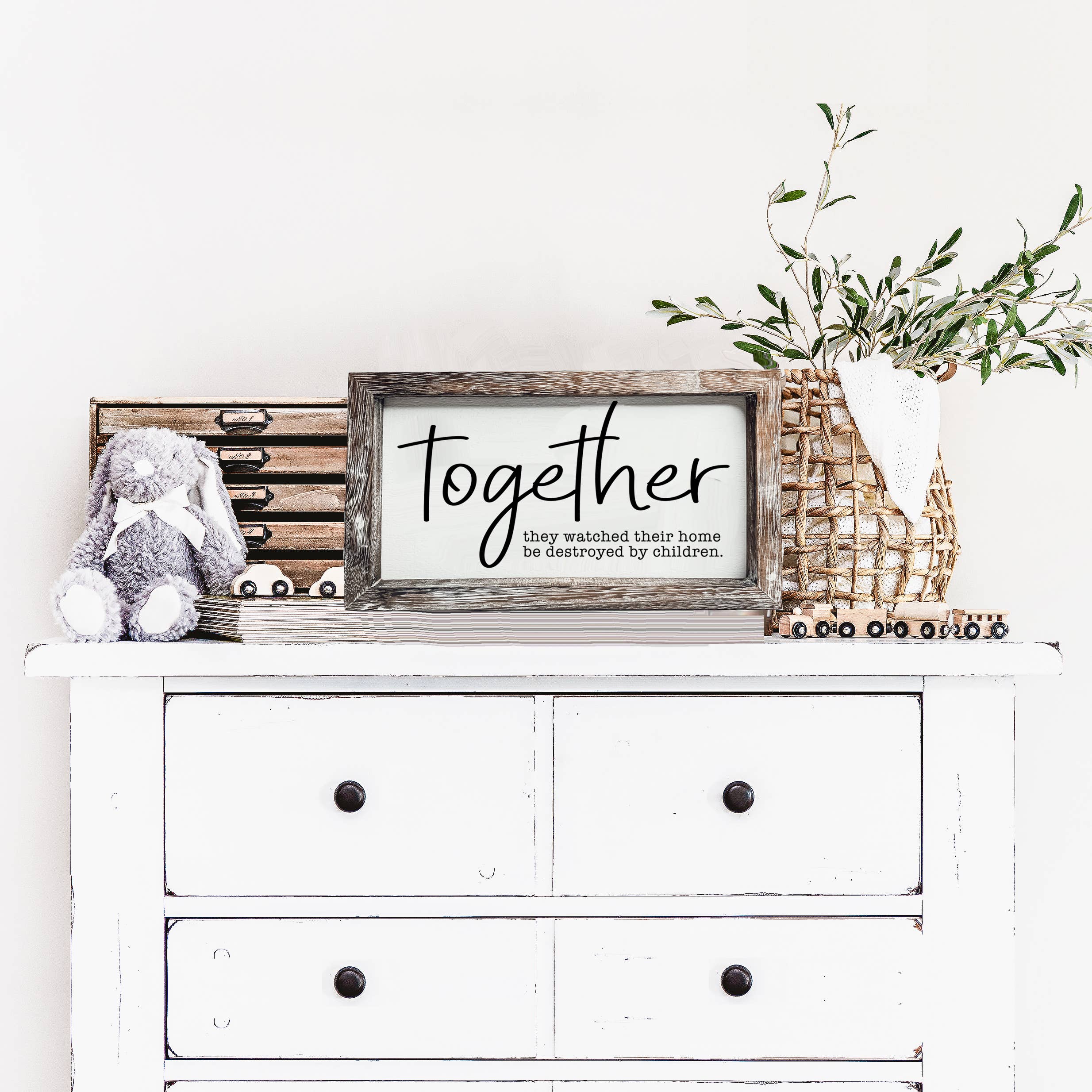 Gia Roma - Wholesale Sign - Wooden Sign For Home, Funny Home Decoration Wall + Shelf Art60