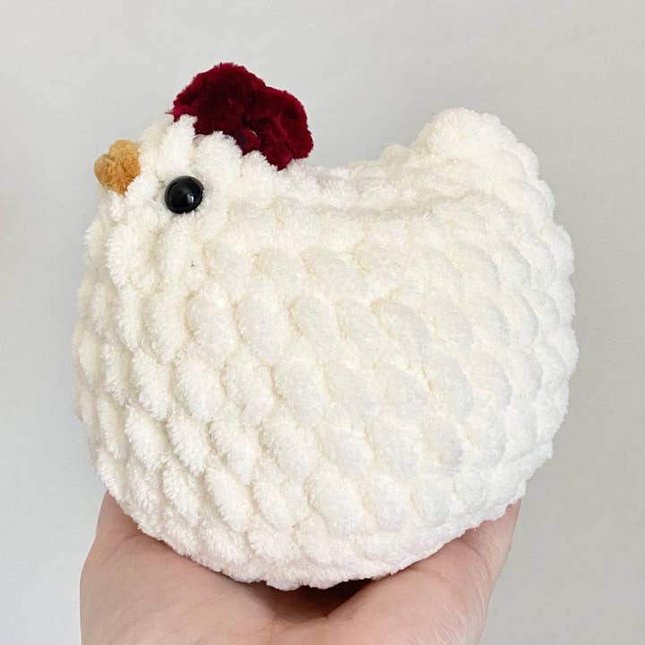 Hæklet kyllingeplush | Hæklet hane | Udstoppet dyr for engroshandel hos Anh2 LTD