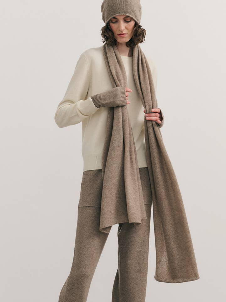 Cashmere scarf shawl in one - Shiitake for wholesale by CASHMERISM