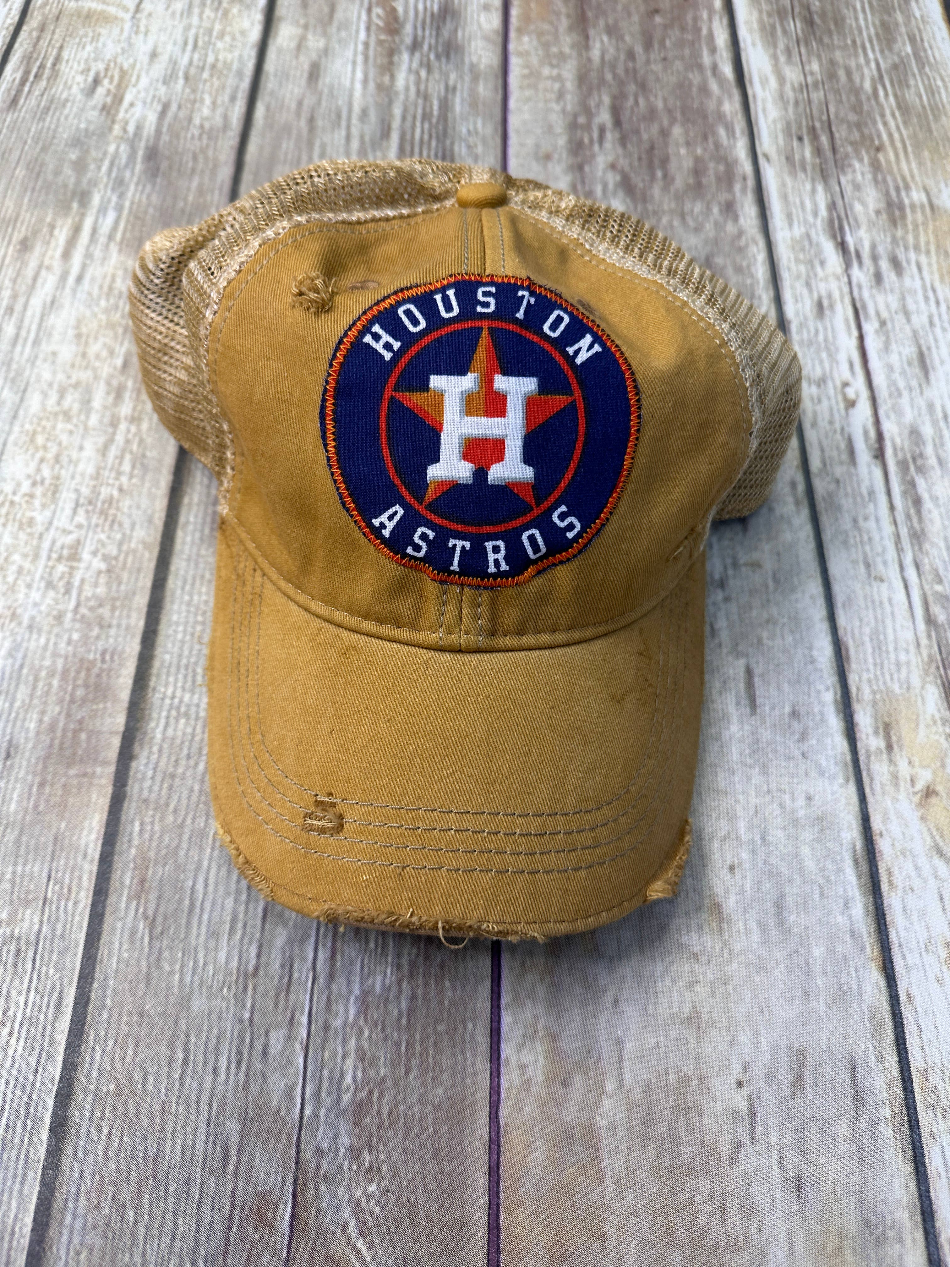 Sweet Texas Treasures - Wholesale Trucker Hat - Unisex - Houston Baseball Circle Dirty Trucker Hat [All Colors]13