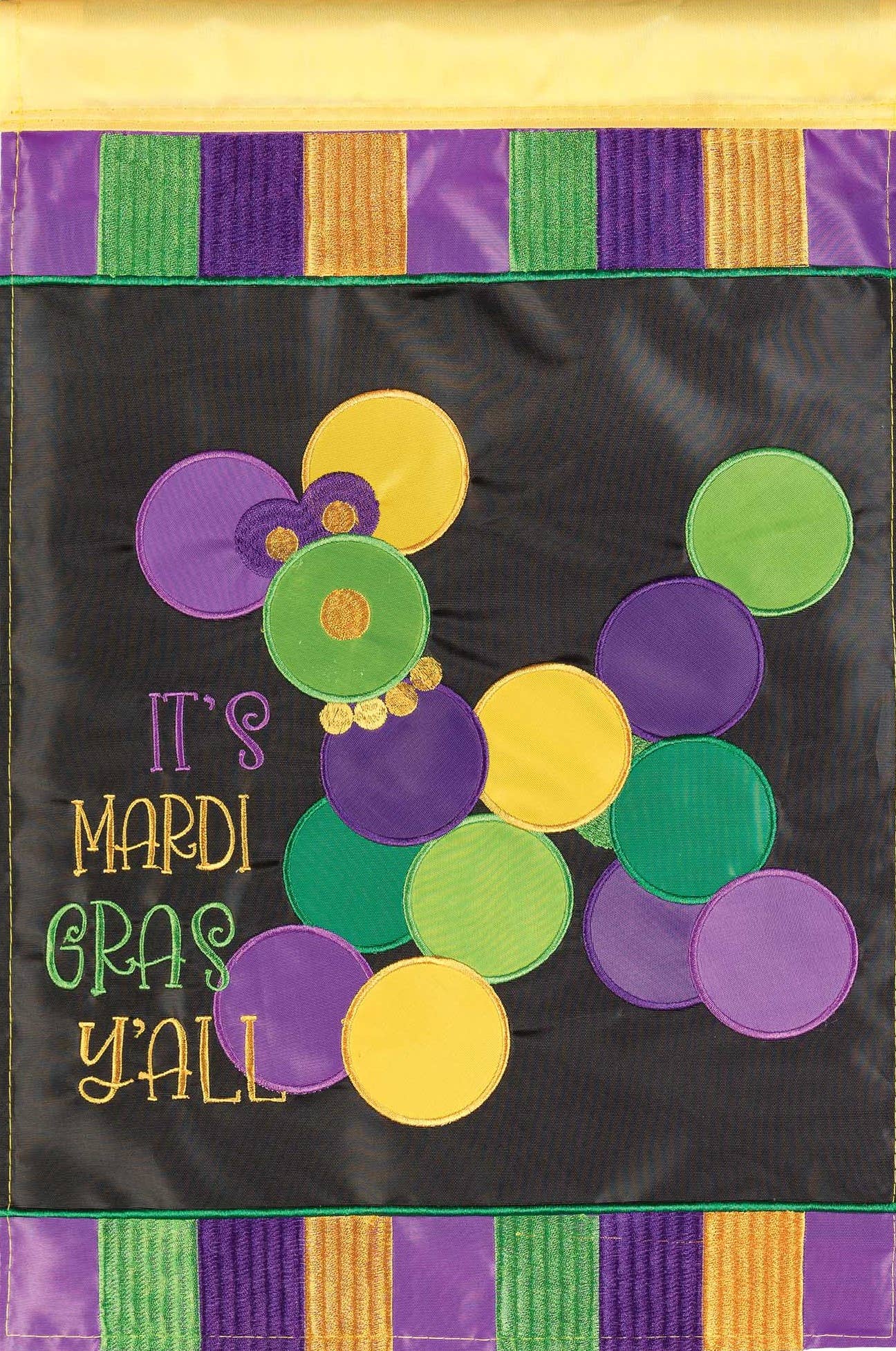 Magnolia - Wholesale Flag - MARDI GRAS BEAD DOG FLAG GARDEN1