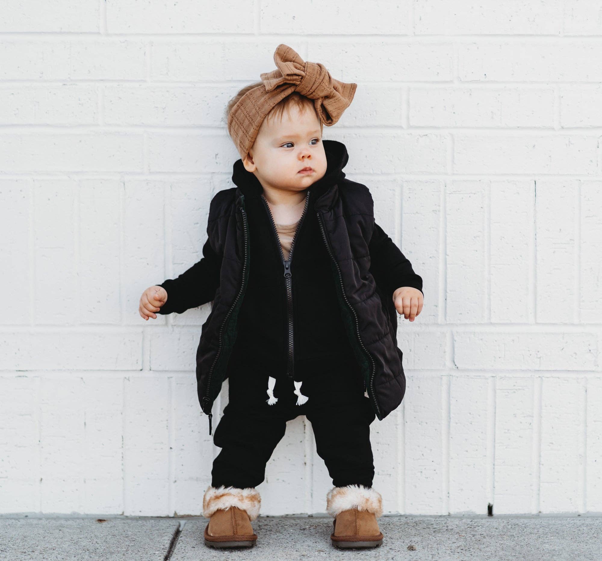 millie + roo LLC - Wholesale Lounge Sweatpants/Joggers - Kids - JOGGERS- Black Bamboo French Terry8