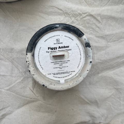 Scented Single Wooden Wick Candle for wholesale by Olu.T Designs