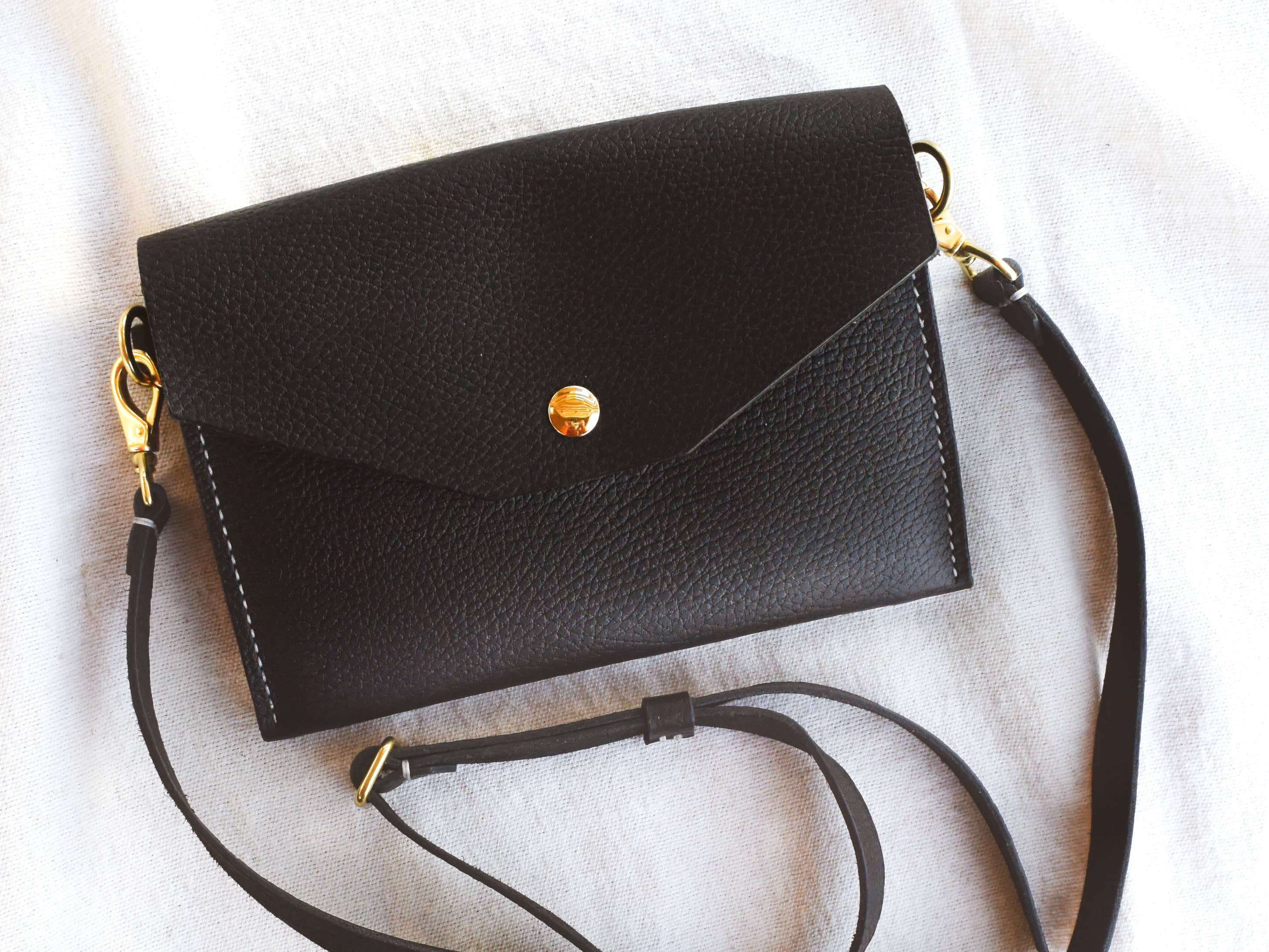 Middleyak Leather Co. - Wholesale Tote Bag - Women's - Jeraldyne Leather Crossbody Bag16