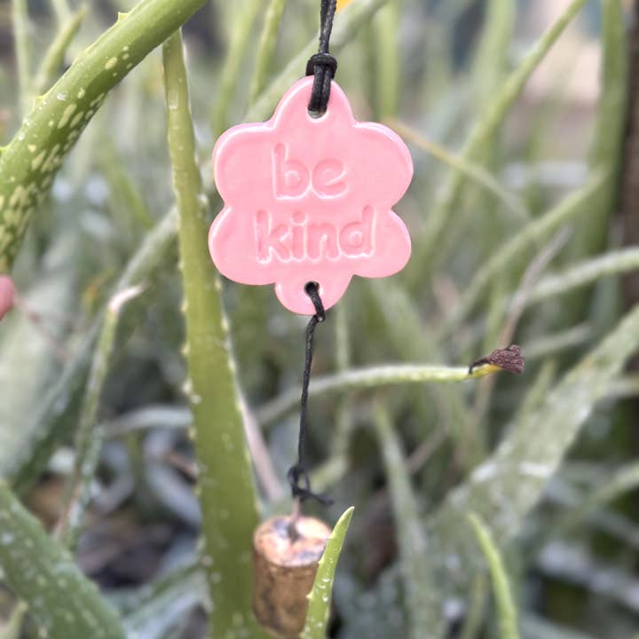 Ornement de fleur rose pour la vente par Ben's Bells