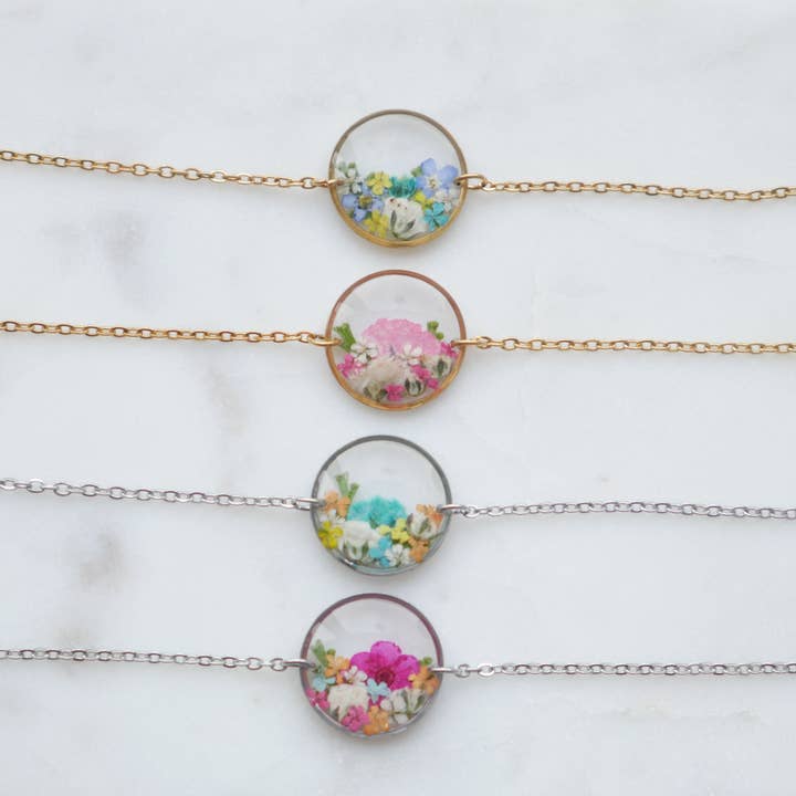 Bracelet en forme de bouquet - rond (moyen) pour la vente par Kimberley Dubé Atelier