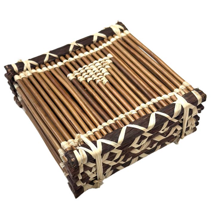 Shebobo – wholesale Bordstablett – Baraka fyrkantiga underlägg och bordsunderlägg av vass och raffia.