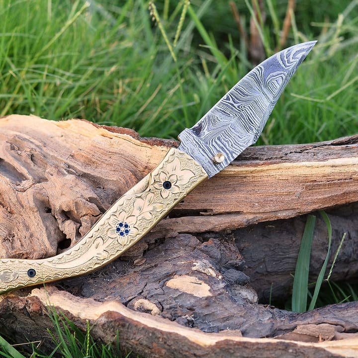 OnlyViking - Wholesale Pocket Knife/Holder - Exquisite Golden Folding Knife: A Masterpiece of Elegance an