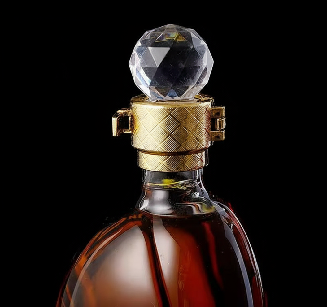 Buddha Ayurveda - Wholesale Decanter - 375/700ml High-Heel Whisky Decanter – Bar & Liquor Bottle1