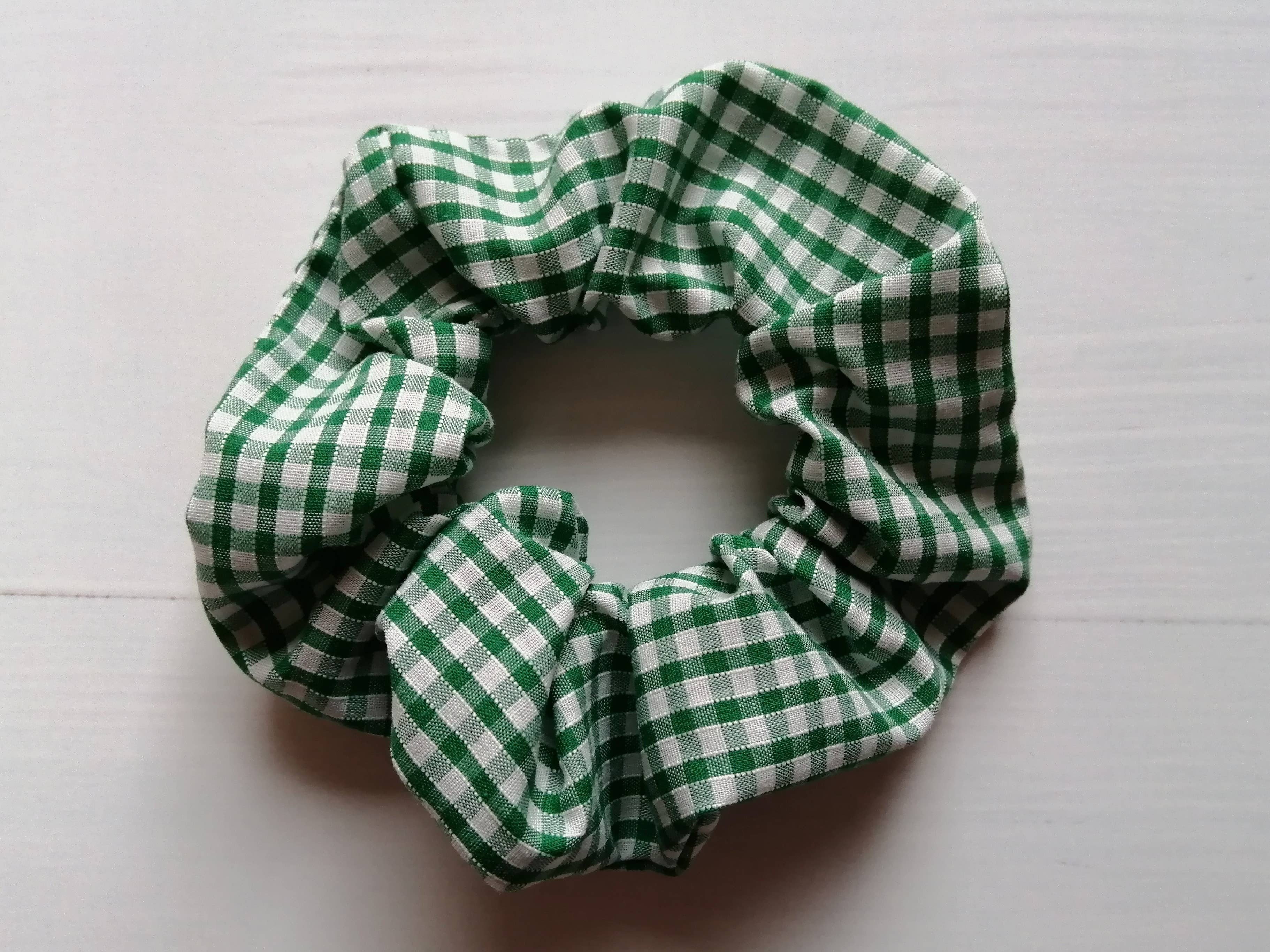 Hannah and me – wholesale Scrunchie - Women’s – Gingham scrunchie, school hair accessory, checked scrunchies0