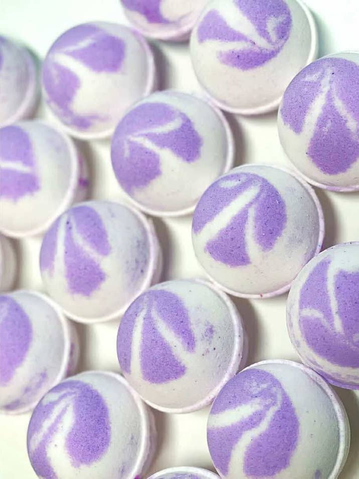Lavender Bath Bomb for wholesale by Bombshell Beauty bath cosmetics LLC